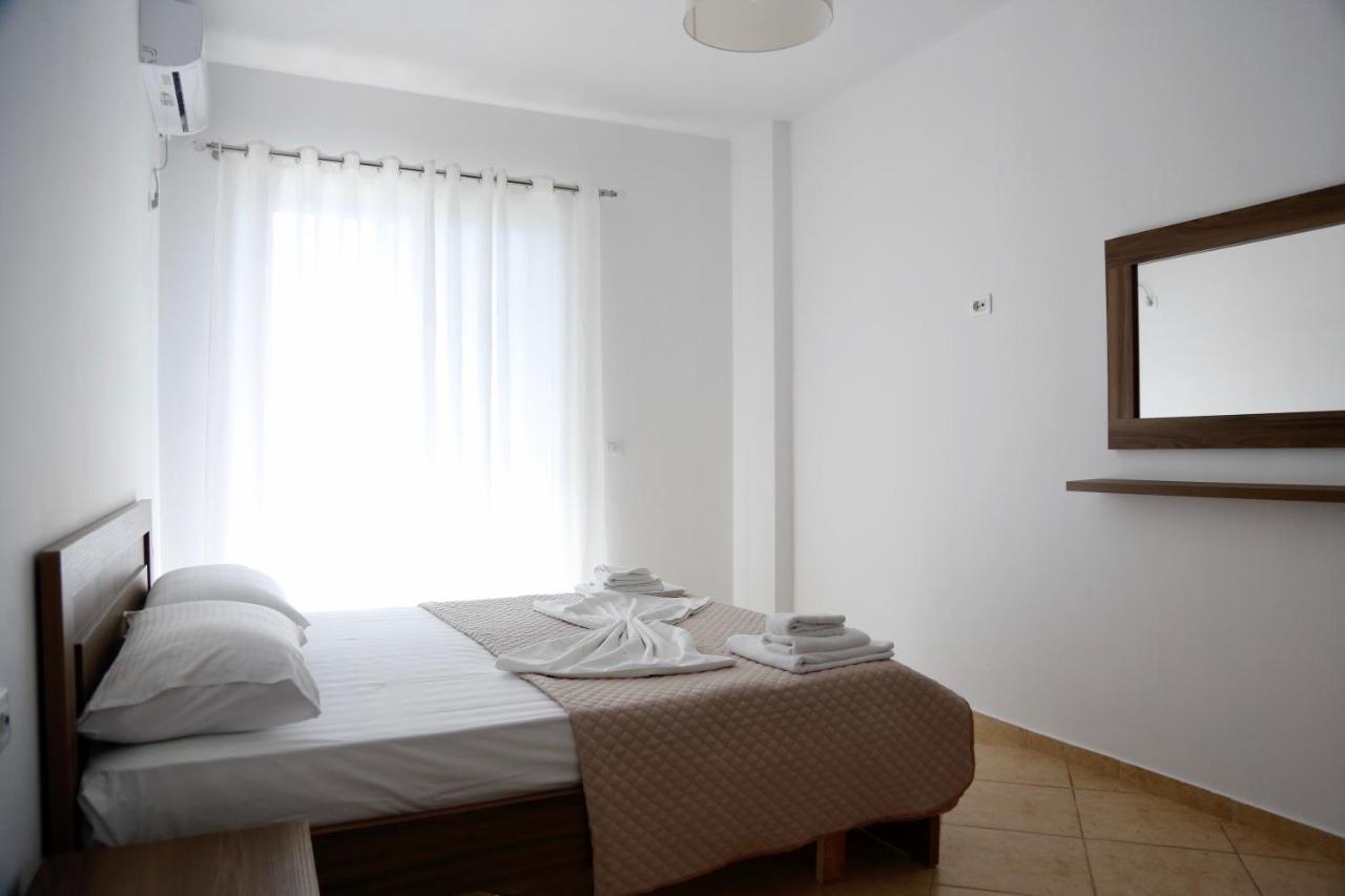 Sea La Vie Apartments Saranda Kültér fotó