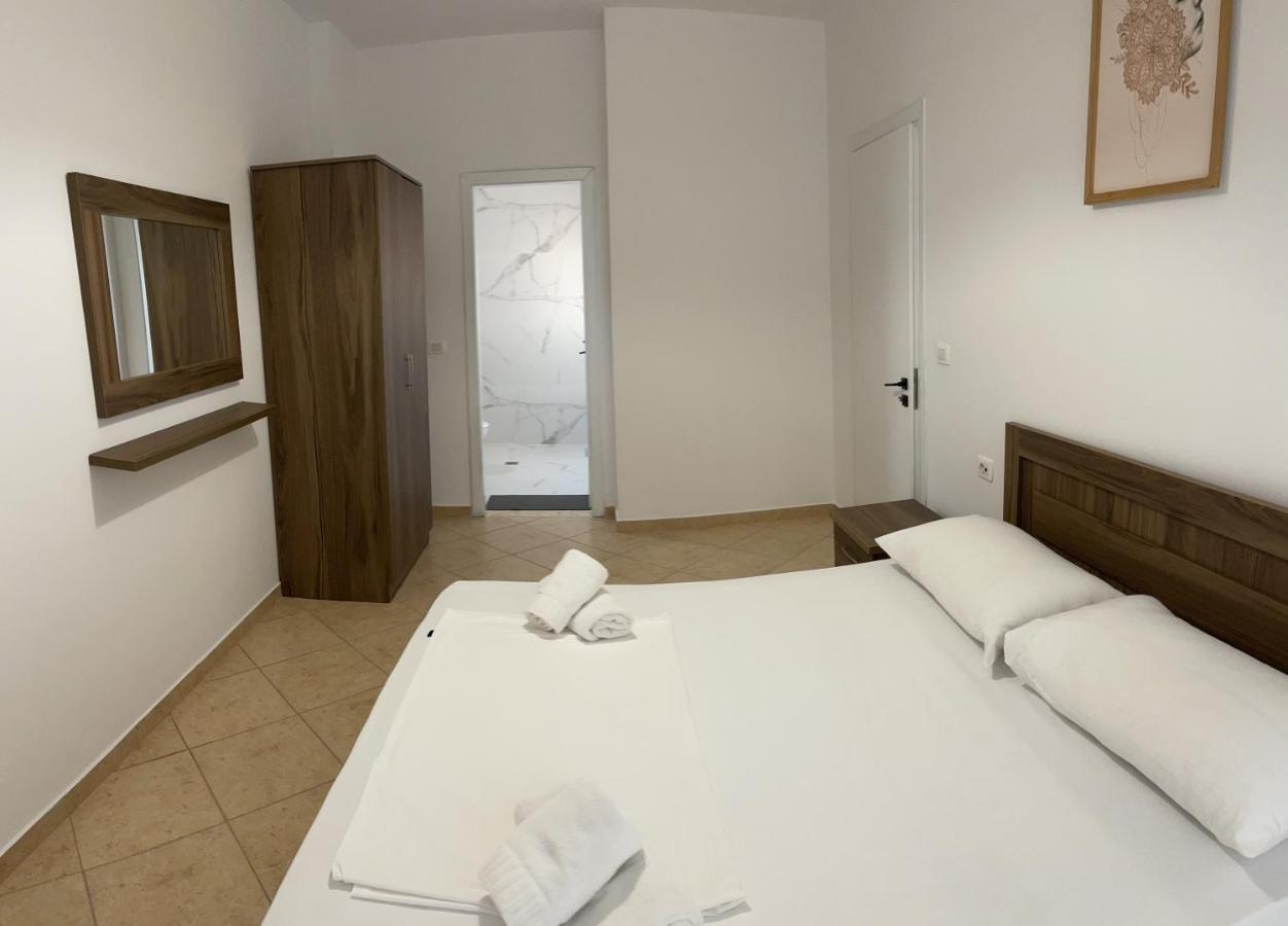 Sea La Vie Apartments Saranda Kültér fotó